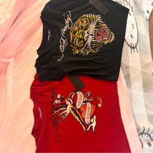 Ed Hardy cropped t-shirts SIZE(M)